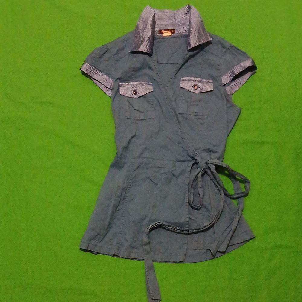 Pre-loved Blue Short Sleeve Wrap Top